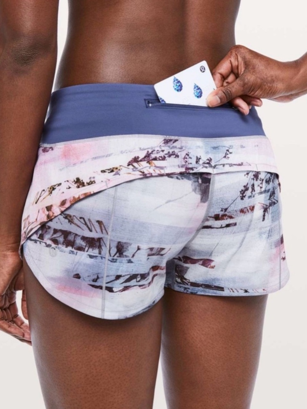 lululemon athletica Women’s Speed Up Running Shorts 2.5” Inseam Size 4